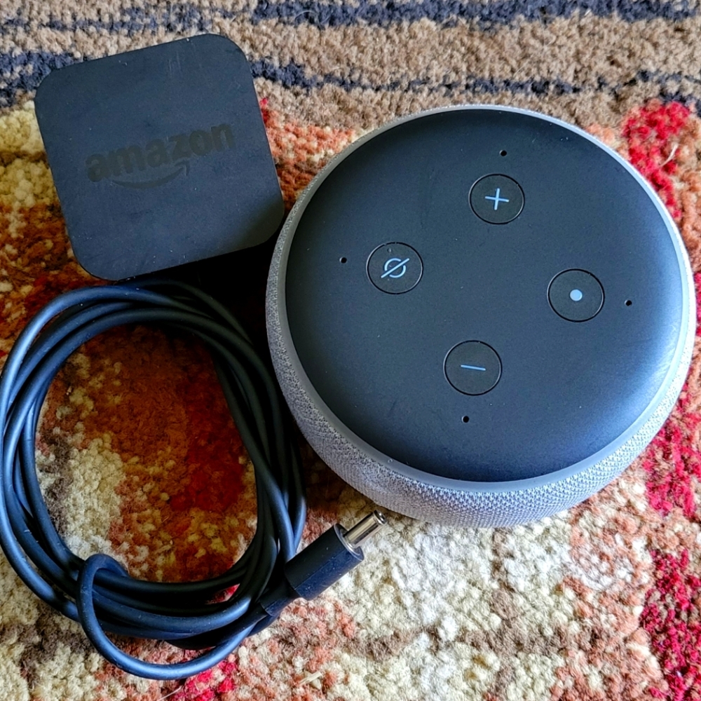 Amazon Echo Dot (3rd Gen)